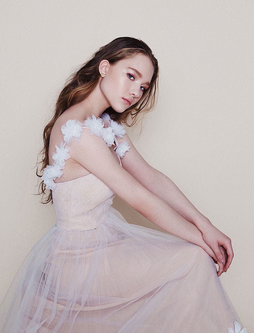 Aleksandra Kiseleva - Oh My Look!