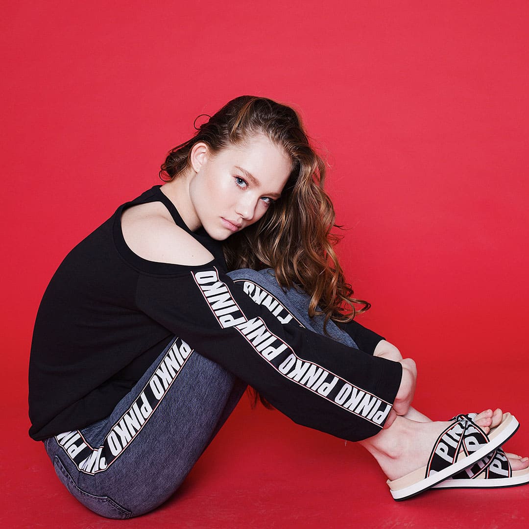 Aleksandra Kiseleva - Pinko